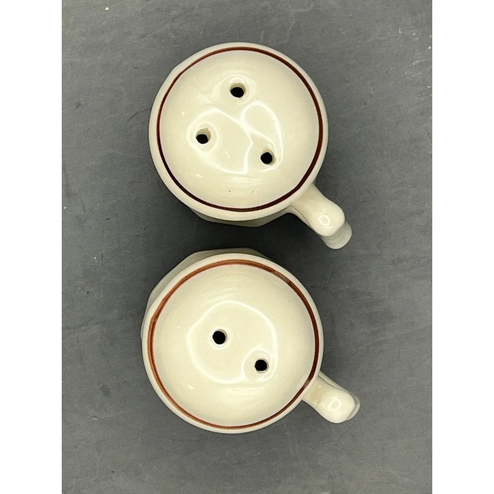 Vtg Ceramic Great Smoky Mountain Floral Salt & Pepper Shakers 2.75